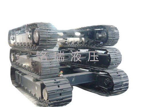 135鋼制履帶底盤